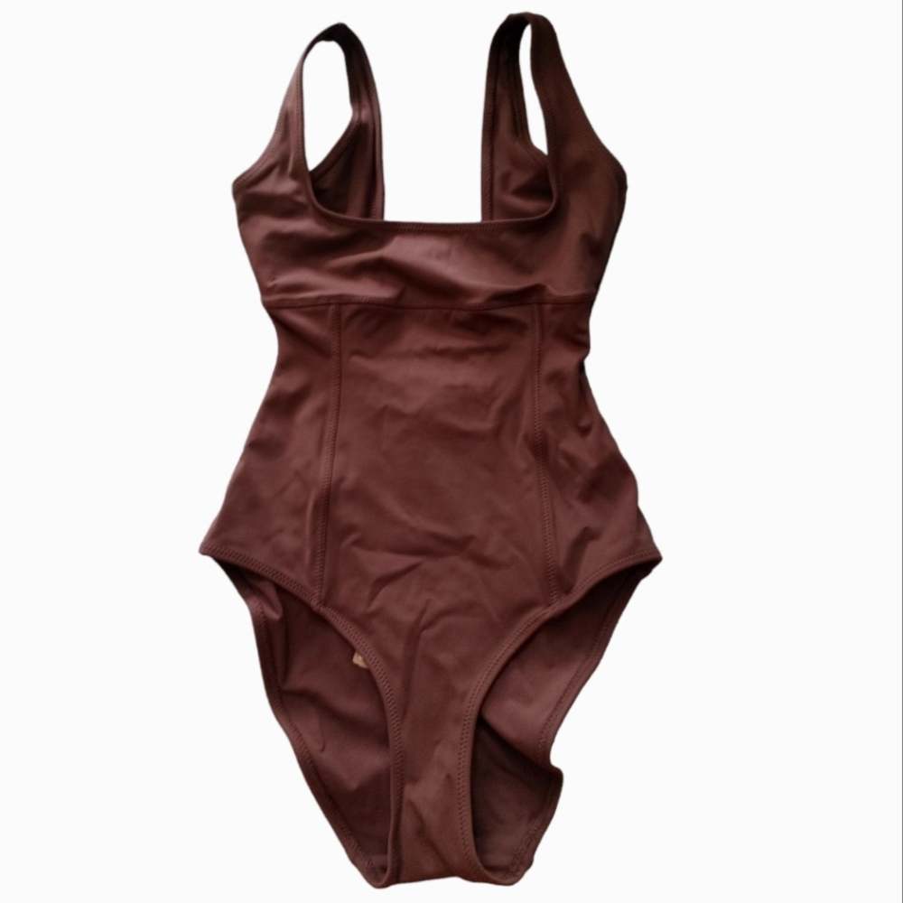 SKIMS Sculpting Swim Tank One Piece Bathingsuit - New With Small Flaw